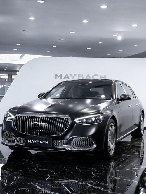 佛山192岚图汽车的售后服务让用户无忧出行，迈巴赫未来的豪华车趋势